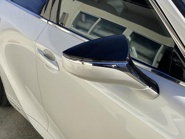 ＩＳ ＩＳ３００ｈ　バージョンＬ　フルセグナビ・バックカメラ・ＢＴオーディオ・１９ＡＷ・黒革シート・ベンチレーション・ＬＥＤライト・ステアリングヒーター・レーダークルーズ・フロアマット・パドルシフト・レクサスセーフティシステム・ＢＳＭ（59枚目）