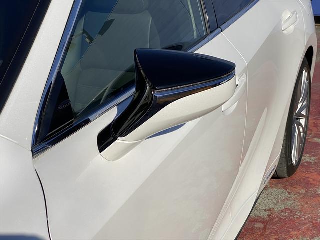 ＩＳ ＩＳ３００ｈ　バージョンＬ　フルセグナビ・バックカメラ・ＢＴオーディオ・１９ＡＷ・黒革シート・ベンチレーション・ＬＥＤライト・ステアリングヒーター・レーダークルーズ・フロアマット・パドルシフト・レクサスセーフティシステム・ＢＳＭ（60枚目）