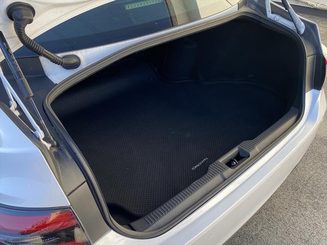 クラウンハイブリッド RSアドバンス 後期・フルセグナビ・全周囲カメラ・デジタルミラー・BTオーディオ・18AW・コンビ革シート・ベンチレーション・ステアリングヒーター・レーダークルーズ・ETC・USB・セーフティセンス・BSM・HUD(6枚目)