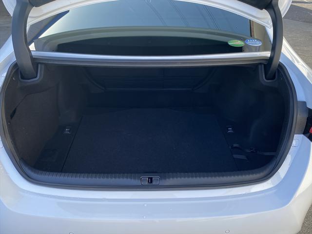 RC RC300h Fスポーツ 後期・ワンオーナー・フルセグナビ・バックカメラ・BTオーディオ・19AW・黒革シート・ベンチレーション・LEDライト・ステアリングヒーター・レーダークルーズ・ETC・レクサスセーフティシステム・BSM(6枚目)