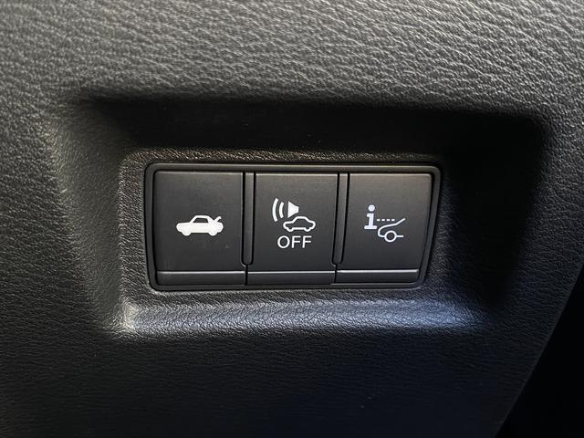 スカイライン ハイブリッド　ＧＴ　タイプＳＰ　後期・フルセグナビ・全周囲カメラ・ＢＴオーディオ・１９ＡＷ・黒革シート・シートヒーター・ＬＥＤライト・フォグ・レーダークルーズ・コーナーセンサー・ＥＴＣ・ＵＳＢ・全方位運転支援システム・ＢＳＭ・ＨＵＤ（12枚目）