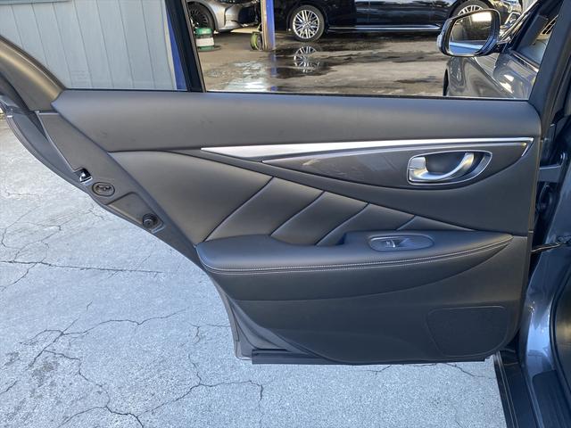 スカイライン ハイブリッド　ＧＴ　タイプＳＰ　後期・フルセグナビ・全周囲カメラ・ＢＴオーディオ・１９ＡＷ・黒革シート・シートヒーター・ＬＥＤライト・フォグ・レーダークルーズ・コーナーセンサー・ＥＴＣ・ＵＳＢ・全方位運転支援システム・ＢＳＭ・ＨＵＤ（36枚目）