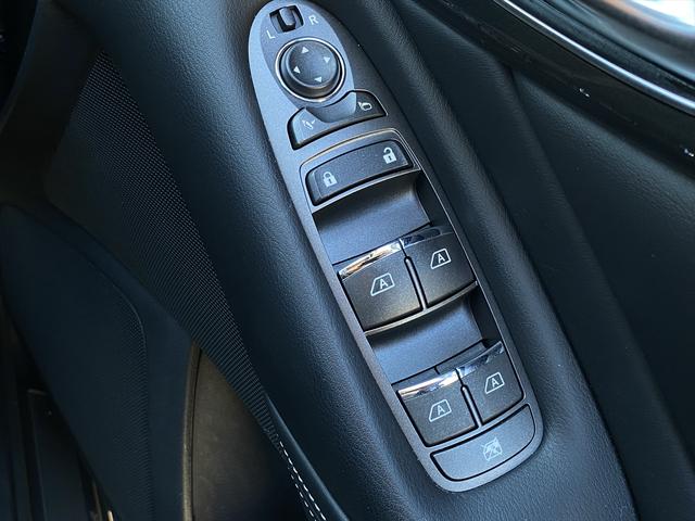 スカイライン ハイブリッド　ＧＴ　タイプＳＰ　後期・フルセグナビ・全周囲カメラ・ＢＴオーディオ・１９ＡＷ・黒革シート・シートヒーター・ＬＥＤライト・フォグ・レーダークルーズ・コーナーセンサー・ＥＴＣ・ＵＳＢ・全方位運転支援システム・ＢＳＭ・ＨＵＤ（52枚目）