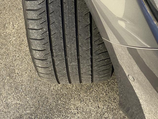 スカイライン ハイブリッド　ＧＴ　タイプＳＰ　後期・フルセグナビ・全周囲カメラ・ＢＴオーディオ・１９ＡＷ・黒革シート・シートヒーター・ＬＥＤライト・フォグ・レーダークルーズ・コーナーセンサー・ＥＴＣ・ＵＳＢ・全方位運転支援システム・ＢＳＭ・ＨＵＤ（69枚目）