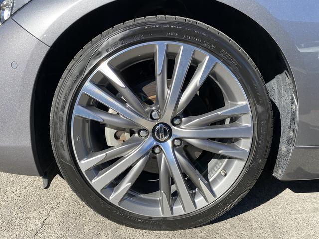 スカイライン ハイブリッド　ＧＴ　タイプＳＰ　後期・フルセグナビ・全周囲カメラ・ＢＴオーディオ・１９ＡＷ・黒革シート・シートヒーター・ＬＥＤライト・フォグ・レーダークルーズ・コーナーセンサー・ＥＴＣ・ＵＳＢ・全方位運転支援システム・ＢＳＭ・ＨＵＤ（73枚目）