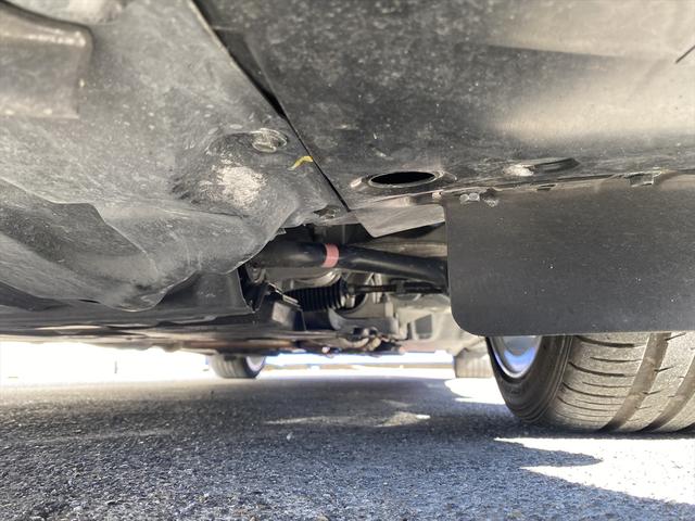 スカイライン ハイブリッド　ＧＴ　タイプＳＰ　後期・フルセグナビ・全周囲カメラ・ＢＴオーディオ・１９ＡＷ・黒革シート・シートヒーター・ＬＥＤライト・フォグ・レーダークルーズ・コーナーセンサー・ＥＴＣ・ＵＳＢ・全方位運転支援システム・ＢＳＭ・ＨＵＤ（77枚目）