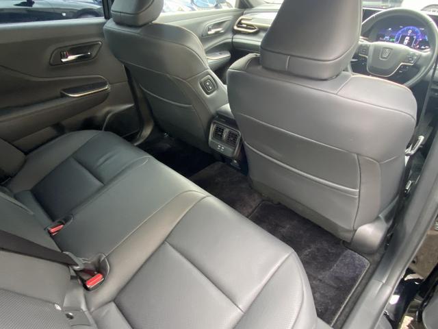 クラウンクロスオーバー Ｇアドバンスド・レザーパッケージ　フルセグナビ・全周囲カメラ・ＢＴオーディオ・２１ＡＷ・黒革シート・ベンチレーション・ＬＥＤライト・ステアリングヒーター・レーダークルーズ・コーナーセンサー・ＥＴＣ・セーフティセンス・ＢＳＭ・ＨＵＤ（33枚目）