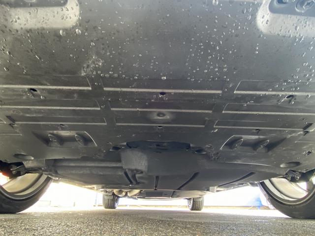 クラウンクロスオーバー Ｇアドバンスド・レザーパッケージ　フルセグナビ・全周囲カメラ・ＢＴオーディオ・２１ＡＷ・黒革シート・ベンチレーション・ＬＥＤライト・ステアリングヒーター・レーダークルーズ・コーナーセンサー・ＥＴＣ・セーフティセンス・ＢＳＭ・ＨＵＤ（72枚目）