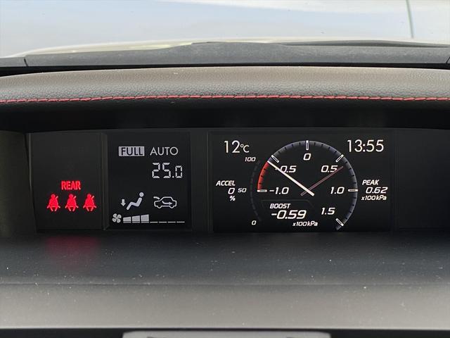 ＷＲＸ ＳＴＩ ＳＴＩ　タイプＳ　フルセグナビ・バックカメラ・ＢＴオーディオ・ＳＴＩエアロ・１８ＡＷ・ハーフレザーシート・ＬＥＤライト・フォグ・本革巻ステアリング・ＥＴＣ・フロアマット・大型スポイラー・ＵＳＢ・ミラーウィンカー（7枚目）