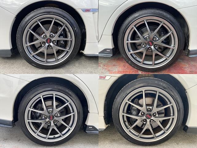 ＷＲＸ ＳＴＩ ＳＴＩ　タイプＳ　フルセグナビ・バックカメラ・ＢＴオーディオ・ＳＴＩエアロ・１８ＡＷ・ハーフレザーシート・ＬＥＤライト・フォグ・本革巻ステアリング・ＥＴＣ・フロアマット・大型スポイラー・ＵＳＢ・ミラーウィンカー（17枚目）
