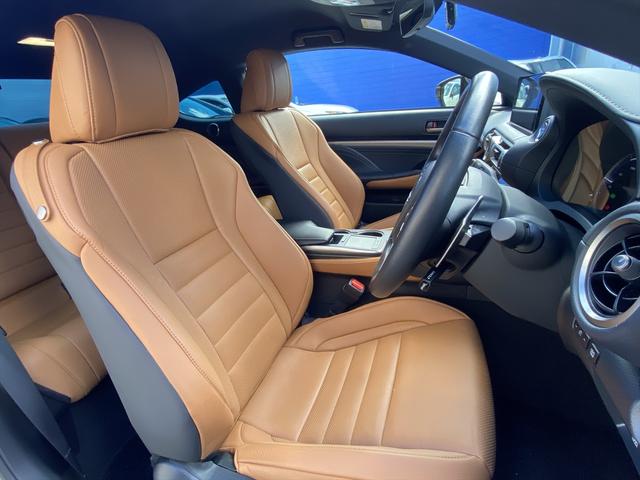 ＲＣ ＲＣ３００ｈ　バージョンＬ　後期・ワンオーナー・マークレビンソン・フルセグナビ・バックカメラ・ＢＴオーディオ・１９ＡＷ・茶革シート・ベンチレーション・ＬＥＤライト・ステアリングヒーター・ＥＴＣ・レクサスセーフティシステム・ＢＳＭ（4枚目）