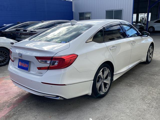 アコード ＥＸ　サンルーフ・フルセグナビ・バックカメラ・ＢＴオーディオ・１８ＡＷ・黒革シート・シートヒーター・ＬＥＤライト・フォグ・コーナーセンサー・レーダークルーズ・ＥＴＣ・ホンダセンシング・ＢＳＭ・ＨＵＤ（30枚目）