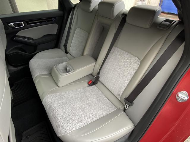 �d�Ԃł��z���̍ۂ͂i�q��������̓�����w�܂ł��z��������΁A�҂����킹�ꏊ�����ē��v���܂��B���H�󋵂Ȃǂɂ����܂����A��P�O�����ł��}���ɏオ��܂��B�����X���҂����Ă���܂��I