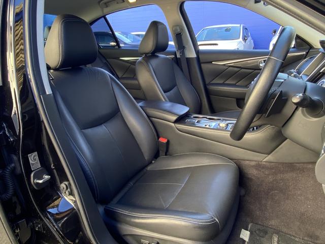 スカイライン ３５０ＧＴ　ハイブリッド　タイプＳＰ　後期・フルセグナビ・全周囲カメラ・ＢＴオーディオ・１９ＡＷ・黒革シート・シートヒーター・ＬＥＤライト・フォグ・レーダークルーズ・コーナーセンサー・ＥＴＣ・全方位運転支援システム・ＢＳＭ・ＨＵＤ（4枚目）