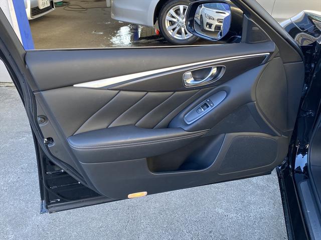 スカイライン ３５０ＧＴ　ハイブリッド　タイプＳＰ　後期・フルセグナビ・全周囲カメラ・ＢＴオーディオ・１９ＡＷ・黒革シート・シートヒーター・ＬＥＤライト・フォグ・レーダークルーズ・コーナーセンサー・ＥＴＣ・全方位運転支援システム・ＢＳＭ・ＨＵＤ（33枚目）