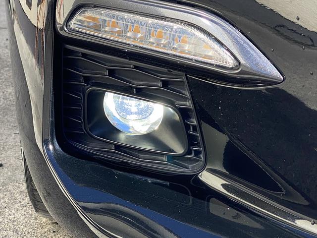 スカイライン ３５０ＧＴ　ハイブリッド　タイプＳＰ　後期・フルセグナビ・全周囲カメラ・ＢＴオーディオ・１９ＡＷ・黒革シート・シートヒーター・ＬＥＤライト・フォグ・レーダークルーズ・コーナーセンサー・ＥＴＣ・全方位運転支援システム・ＢＳＭ・ＨＵＤ（62枚目）