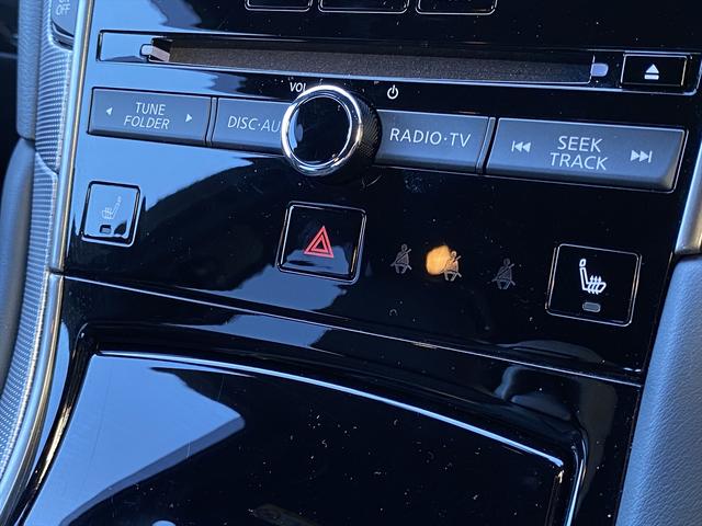 スカイライン ４００Ｒ　後期・フルセグナビ・全周囲カメラ・ＢＴオーディオ・１９ＡＷ・黒革シート・シートヒーター・ＬＥＤライト・フォグ・レーダークルーズ・コーナーセンサー・パドルシフト・ＥＴＣ・全方位運転支援システム・ＢＳＭ（10枚目）