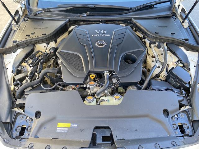 スカイライン ４００Ｒ　後期・フルセグナビ・全周囲カメラ・ＢＴオーディオ・１９ＡＷ・黒革シート・シートヒーター・ＬＥＤライト・フォグ・レーダークルーズ・コーナーセンサー・パドルシフト・ＥＴＣ・全方位運転支援システム・ＢＳＭ（19枚目）