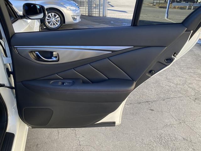 スカイライン ４００Ｒ　後期・フルセグナビ・全周囲カメラ・ＢＴオーディオ・１９ＡＷ・黒革シート・シートヒーター・ＬＥＤライト・フォグ・レーダークルーズ・コーナーセンサー・パドルシフト・ＥＴＣ・全方位運転支援システム・ＢＳＭ（35枚目）