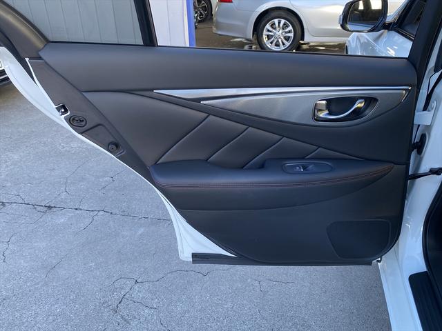 スカイライン ４００Ｒ　後期・フルセグナビ・全周囲カメラ・ＢＴオーディオ・１９ＡＷ・黒革シート・シートヒーター・ＬＥＤライト・フォグ・レーダークルーズ・コーナーセンサー・パドルシフト・ＥＴＣ・全方位運転支援システム・ＢＳＭ（36枚目）