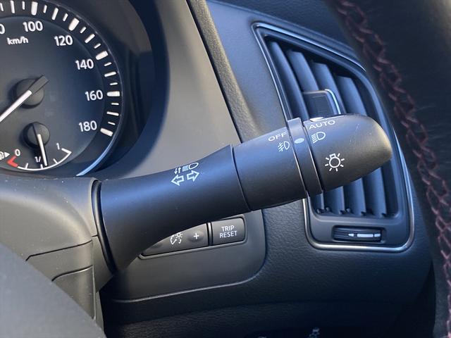 スカイライン ４００Ｒ　後期・フルセグナビ・全周囲カメラ・ＢＴオーディオ・１９ＡＷ・黒革シート・シートヒーター・ＬＥＤライト・フォグ・レーダークルーズ・コーナーセンサー・パドルシフト・ＥＴＣ・全方位運転支援システム・ＢＳＭ（44枚目）