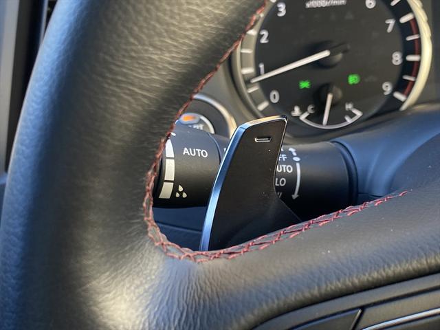 スカイライン ４００Ｒ　後期・フルセグナビ・全周囲カメラ・ＢＴオーディオ・１９ＡＷ・黒革シート・シートヒーター・ＬＥＤライト・フォグ・レーダークルーズ・コーナーセンサー・パドルシフト・ＥＴＣ・全方位運転支援システム・ＢＳＭ（45枚目）