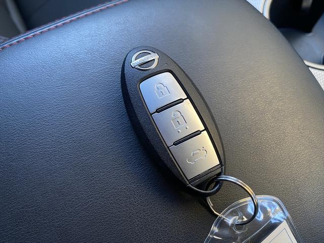 スカイライン ４００Ｒ　後期・フルセグナビ・全周囲カメラ・ＢＴオーディオ・１９ＡＷ・黒革シート・シートヒーター・ＬＥＤライト・フォグ・レーダークルーズ・コーナーセンサー・パドルシフト・ＥＴＣ・全方位運転支援システム・ＢＳＭ（50枚目）