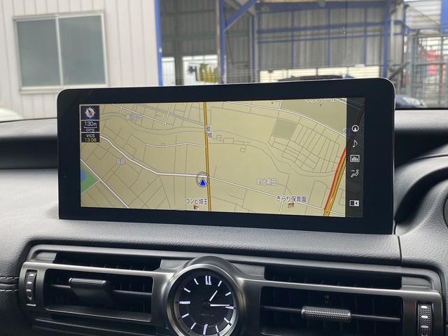 ＩＳ ＩＳ３００ｈ　Ｆスポーツ　後期・マークレビンソン・フルセグナビ・全周囲カメラ・ＢＴオーディオ・１９ＡＷ・黒革シート・ベンチレーション・ＬＥＤライト・フォグ・ステアリングヒーター・Ｃセンサー・レクサスセーフティシステム・ＢＳＭ（7枚目）