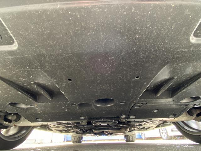 ＩＳ ＩＳ３００ｈ　Ｆスポーツ　後期・マークレビンソン・フルセグナビ・全周囲カメラ・ＢＴオーディオ・１９ＡＷ・黒革シート・ベンチレーション・ＬＥＤライト・フォグ・ステアリングヒーター・Ｃセンサー・レクサスセーフティシステム・ＢＳＭ（73枚目）