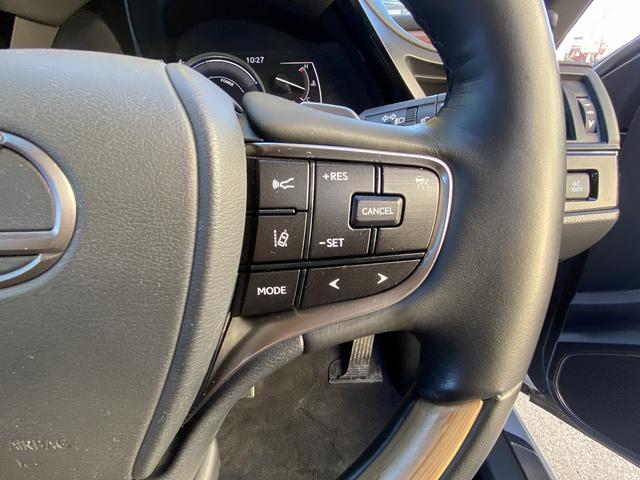 ＥＳ ＥＳ３００ｈ　バージョンＬ　後期・サンルーフ・フルセグナビ・全周囲カメラ・ＢＴオーディオ・１８ＡＷ・コンビ革シート・ベンチレーション・ＬＥＤライト・ステアリングヒーター・デジタルミラー・レクサスセーフティシステム・ＢＳＭ・ＨＵＤ（54枚目）