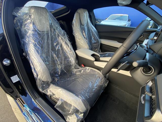 プレリュード ベースグレード　ＢＯＳＥサウンド・フルセグナビ・バックカメラ・ＢＴオーディオ・１９ＡＷ・コンビ革シート・シートヒーター・ＬＥＤライト・レーダークルーズ・コーナーセンサー・本革巻ステアリング・ホンダセンシング・ＢＳＭ（4枚目）