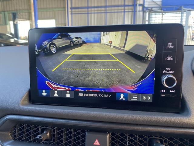 プレリュード ベースグレード　ＢＯＳＥサウンド・フルセグナビ・バックカメラ・ＢＴオーディオ・１９ＡＷ・コンビ革シート・シートヒーター・ＬＥＤライト・レーダークルーズ・コーナーセンサー・本革巻ステアリング・ホンダセンシング・ＢＳＭ（9枚目）