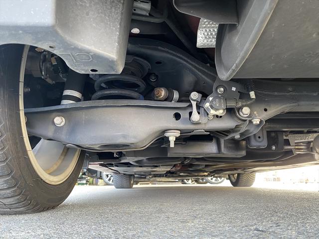 ＣＴ ＣＴ２００ｈブラックシークエンス　後期・サンルーフ・フルセグナビ・バックカメラ・ＢＴオーディオ・１７ＡＷ・ハーフレザーシート・シートヒーター・ＬＥＤライト・フォグ・レーダークルーズ・コーナーセンサー・ＥＴＣ・レクサスセーフティシステム（63枚目）