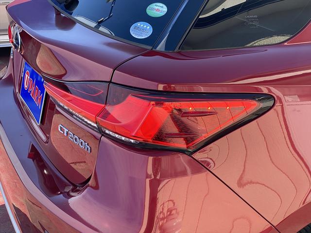 ＣＴ ＣＴ２００ｈ　バージョンＣ　後期・フルセグナビ・バックカメラ・ＢＴオーディオ・１６ＡＷ・ハーフレザーシート・シートヒーター・ＬＥＤライト・フォグ・コーナーセンサー・ＥＴＣ・レーダークルーズ・ＵＳＢ・レクサスセーフティシステム（62枚目）