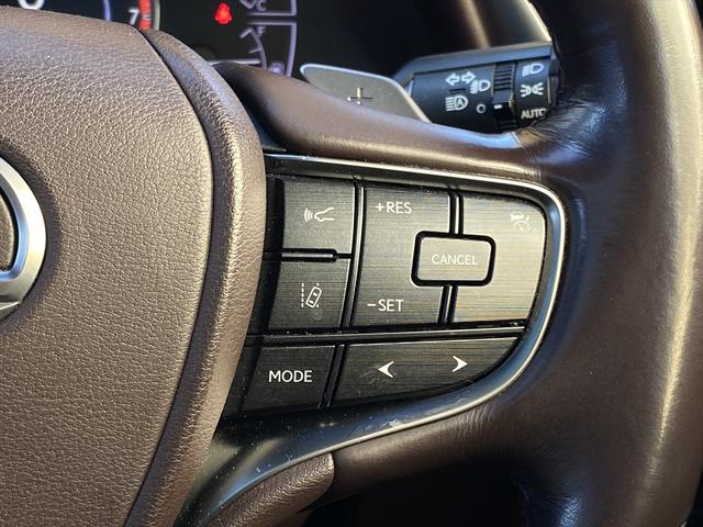 ＥＳ ＥＳ３００ｈ　バージョンＬ　サンルーフ・フルセグナビ・全周囲カメラ・ＢＴオーディオ・１８ＡＷ・コンビ革シート・ベンチレーション・ＬＥＤライト・ステアリングヒーター・レーダークルーズ・レクサスセーフティシステム・ＢＳＭ・ＨＵＤ（51枚目）