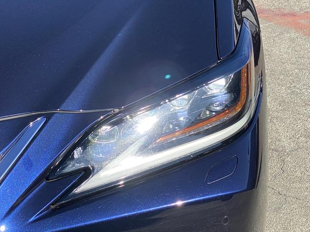 ＥＳ ＥＳ３００ｈ　バージョンＬ　サンルーフ・フルセグナビ・全周囲カメラ・ＢＴオーディオ・１８ＡＷ・コンビ革シート・ベンチレーション・ＬＥＤライト・ステアリングヒーター・レーダークルーズ・レクサスセーフティシステム・ＢＳＭ・ＨＵＤ（61枚目）