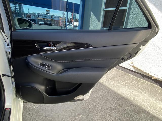 クラウンハイブリッド アスリートS 後期・ワンオーナー・セーフティセンス・フルセグナビ・バックカメラ・BTオーディオ・17AW・パワーシート・シートヒーター・LEDライト・フォグ・ステアリングヒーター・コーナーセンサー・レーダークルーズ(34枚目)