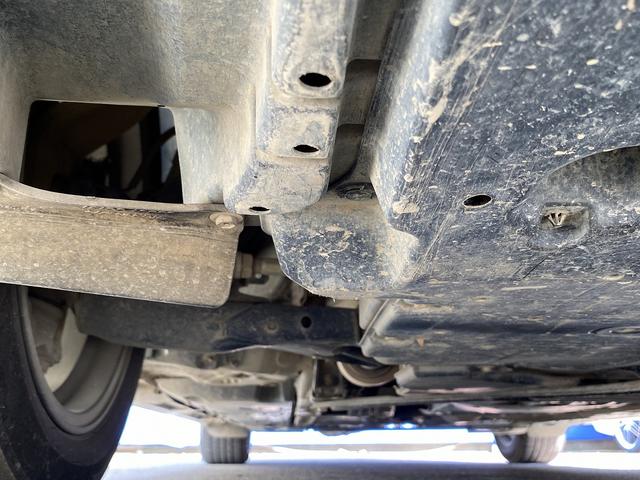 クラウンハイブリッド アスリートS 後期・ワンオーナー・セーフティセンス・フルセグナビ・バックカメラ・BTオーディオ・17AW・パワーシート・シートヒーター・LEDライト・フォグ・ステアリングヒーター・コーナーセンサー・レーダークルーズ(72枚目)