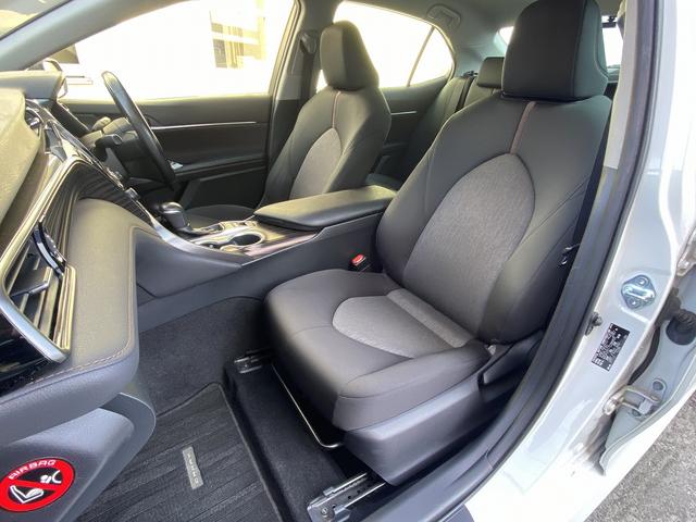 カムリ Ｇ　ワンオーナー・フルセグナビ・バックカメラ・ＢＴオーディオ・１７ＡＷ・パワーシート・ＬＥＤライト・フォグ・コーナーセンサー・本革巻ステアリング・ＥＴＣ・レーダークルーズ・セーフティセンス・ＢＳＭ（38枚目）