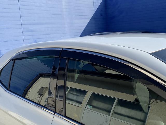 カムリ Ｇ　ワンオーナー・フルセグナビ・バックカメラ・ＢＴオーディオ・１７ＡＷ・パワーシート・ＬＥＤライト・フォグ・コーナーセンサー・本革巻ステアリング・ＥＴＣ・レーダークルーズ・セーフティセンス・ＢＳＭ（55枚目）