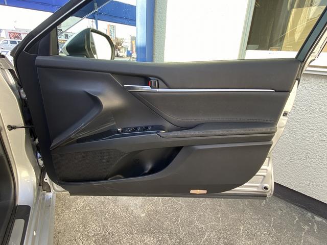 カムリ Ｇレザーパッケージ　フルセグナビ・バックカメラ・ＢＴオーディオ・１８ＡＷ・黒革シート・シートヒーター・ＬＥＤライト・フォグ・コーナーセンサー・ドアバイザー・レーダークルーズ・ＥＴＣ・セーフティセンス・ＢＳＭ・ＨＵＤ（32枚目）