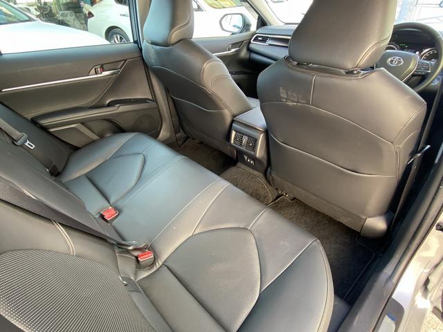 カムリ Ｇレザーパッケージ　フルセグナビ・バックカメラ・ＢＴオーディオ・１８ＡＷ・黒革シート・シートヒーター・ＬＥＤライト・フォグ・コーナーセンサー・ドアバイザー・レーダークルーズ・ＥＴＣ・セーフティセンス・ＢＳＭ・ＨＵＤ（33枚目）