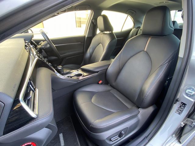 カムリ Ｇレザーパッケージ　フルセグナビ・バックカメラ・ＢＴオーディオ・１８ＡＷ・黒革シート・シートヒーター・ＬＥＤライト・フォグ・コーナーセンサー・ドアバイザー・レーダークルーズ・ＥＴＣ・セーフティセンス・ＢＳＭ・ＨＵＤ（38枚目）