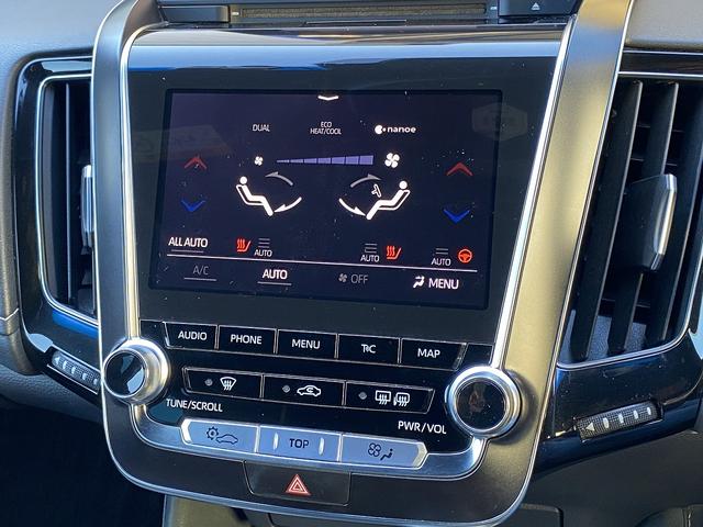 クラウンハイブリッド ＲＳアドバンス　モデリスタクールシャインキット・フルセグナビ・バックカメラ・ＢＴオーディオ・１９ＡＷ・ハーフレザーシート・シートヒーター・ＬＥＤライト・フォグ・ステアリングヒーター・レーダークルーズ・ＥＴＣ・ＵＳＢ（44枚目）