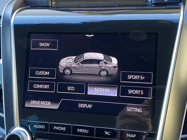 クラウンハイブリッド ＲＳアドバンス　モデリスタクールシャインキット・フルセグナビ・バックカメラ・ＢＴオーディオ・１９ＡＷ・ハーフレザーシート・シートヒーター・ＬＥＤライト・フォグ・ステアリングヒーター・レーダークルーズ・ＥＴＣ・ＵＳＢ（46枚目）