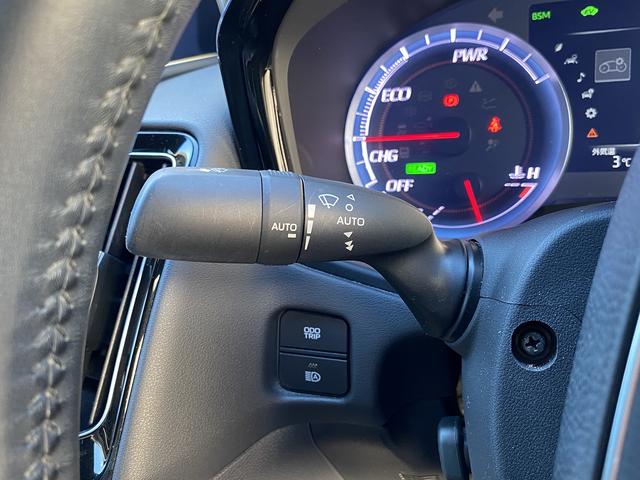 クラウンハイブリッド ＲＳアドバンス　モデリスタクールシャインキット・フルセグナビ・バックカメラ・ＢＴオーディオ・１９ＡＷ・ハーフレザーシート・シートヒーター・ＬＥＤライト・フォグ・ステアリングヒーター・レーダークルーズ・ＥＴＣ・ＵＳＢ（52枚目）