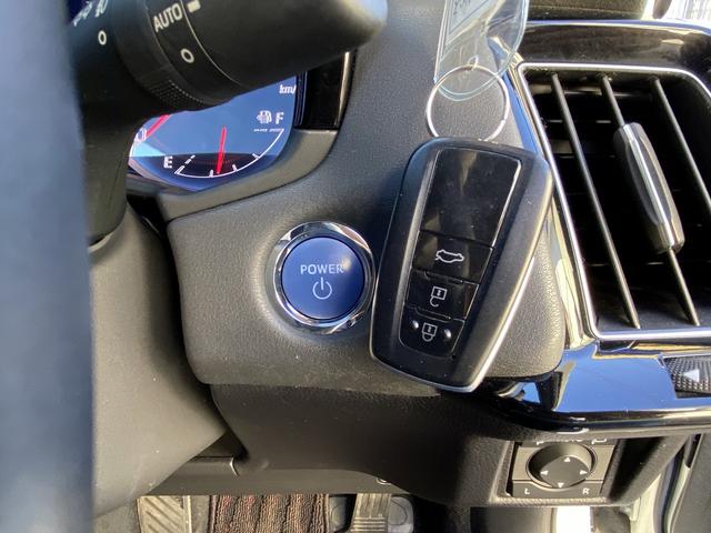 クラウンハイブリッド ＲＳアドバンス　モデリスタクールシャインキット・フルセグナビ・バックカメラ・ＢＴオーディオ・１９ＡＷ・ハーフレザーシート・シートヒーター・ＬＥＤライト・フォグ・ステアリングヒーター・レーダークルーズ・ＥＴＣ・ＵＳＢ（56枚目）