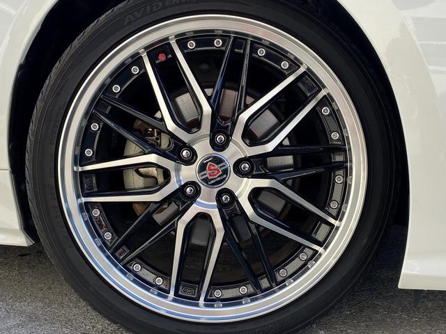 クラウンハイブリッド ＲＳアドバンス　モデリスタクールシャインキット・フルセグナビ・バックカメラ・ＢＴオーディオ・１９ＡＷ・ハーフレザーシート・シートヒーター・ＬＥＤライト・フォグ・ステアリングヒーター・レーダークルーズ・ＥＴＣ・ＵＳＢ（66枚目）