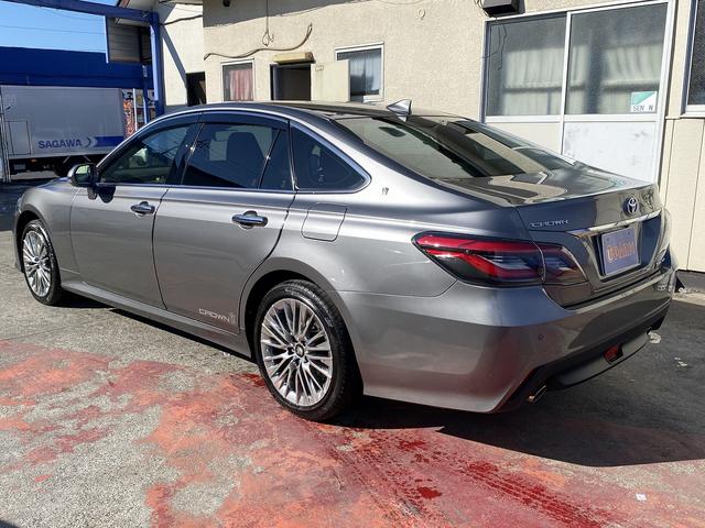 クラウンハイブリッド Ｓ　Ｆｏｕｒ　エレガンススタイルＩＩＩ　後期・フルセグナビ・全周囲カメラ・ＢＴオーディオ・１８ＡＷ・ハーフレザーシート・シートヒーター・ＬＥＤライト・フォグ・ステアリングヒーター・全ドアイージークローザーセーフティセンス・ＢＳＭ・ＨＵＤ（28枚目）