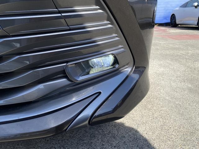 カムリ Gレザーパッケージ フルセグナビ・バックカメラ・BTオーディオ・18AW・黒革シート・パワーシート・シートヒーター・LEDライト・フォグ・レーダークルーズ・ドアバイザー・本革巻ステアリング・セーフティセンス・HUD(52枚目)